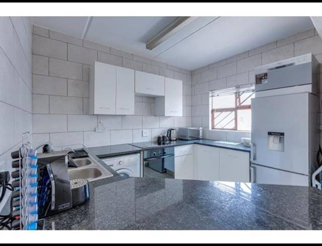 1 BEDROOM PROPERTY TO RENT IN MORNINGSIDE